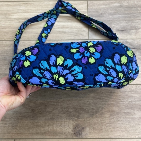 Vera Bradley | Indigo Pop | Crossbody Hobo‎ Tote - Picture 5 of 12